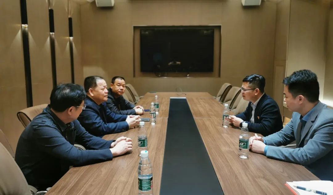 中庭黨建 | 南寧市工商聯(lián)牽線搭橋，集團與南寧茂名商會兩新黨組織聯(lián)姻
